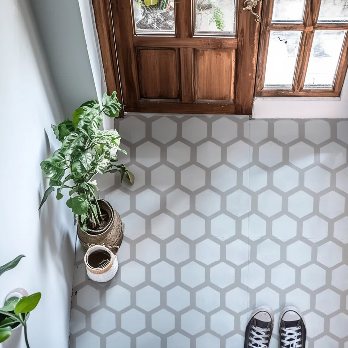 Honeycomb stencil