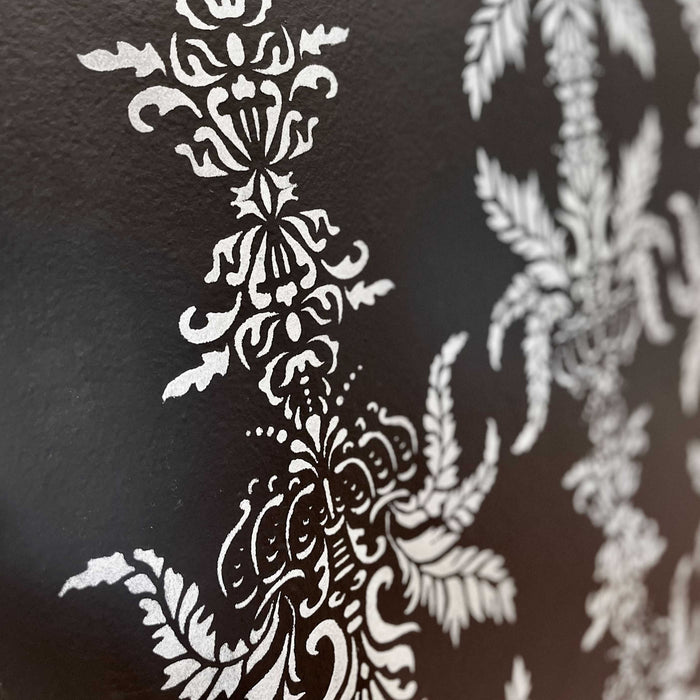 classic wall stencil